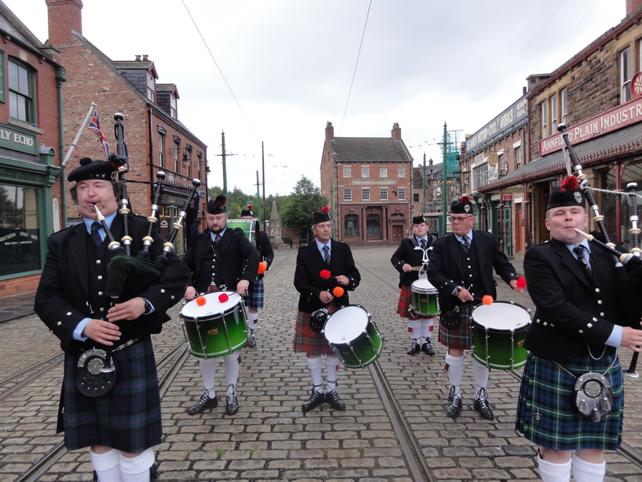 Wedding Pipe Band Marching